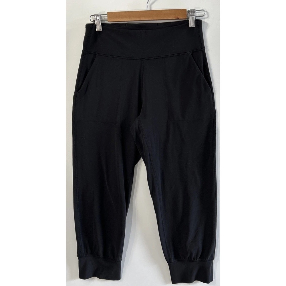 Lululemon Women's Align Jogger Crop LW6ATAS Black Size 8 NO Pilling